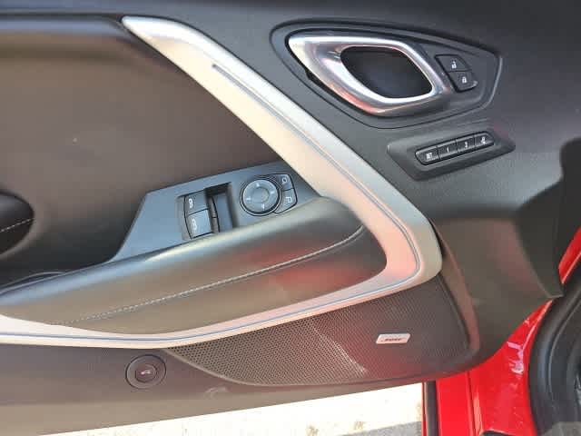 Thumbnail: 2019 Chevrolet Camaro - 10