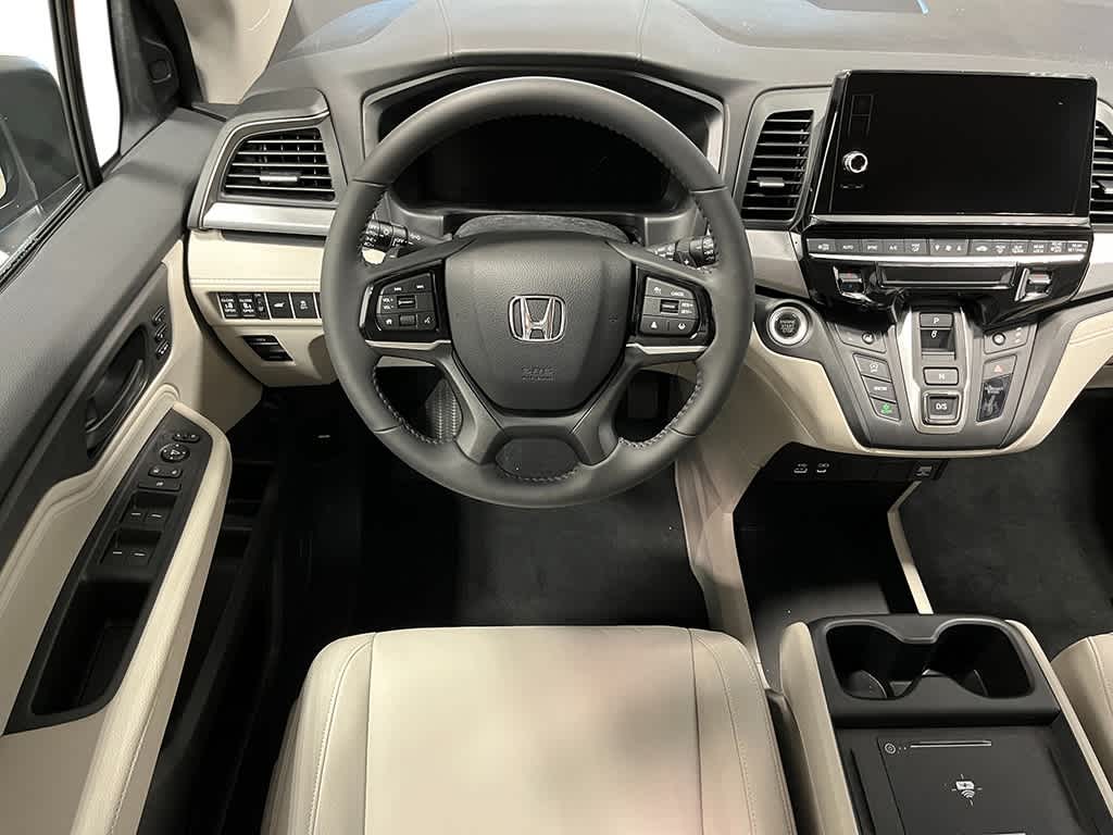 Thumbnail: 2026 Honda Odyssey - 16
