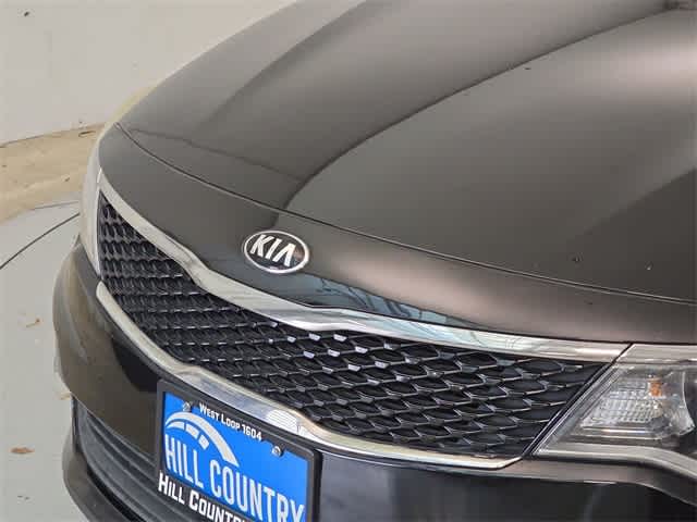 Thumbnail: 2016 Kia Optima - 12