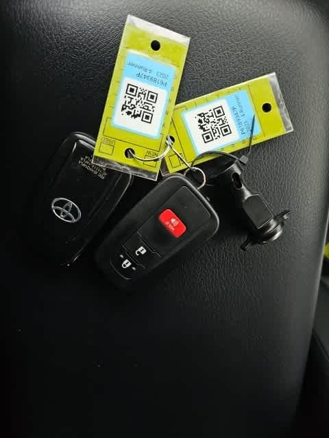 Thumbnail: 2023 Toyota 4Runner - 25