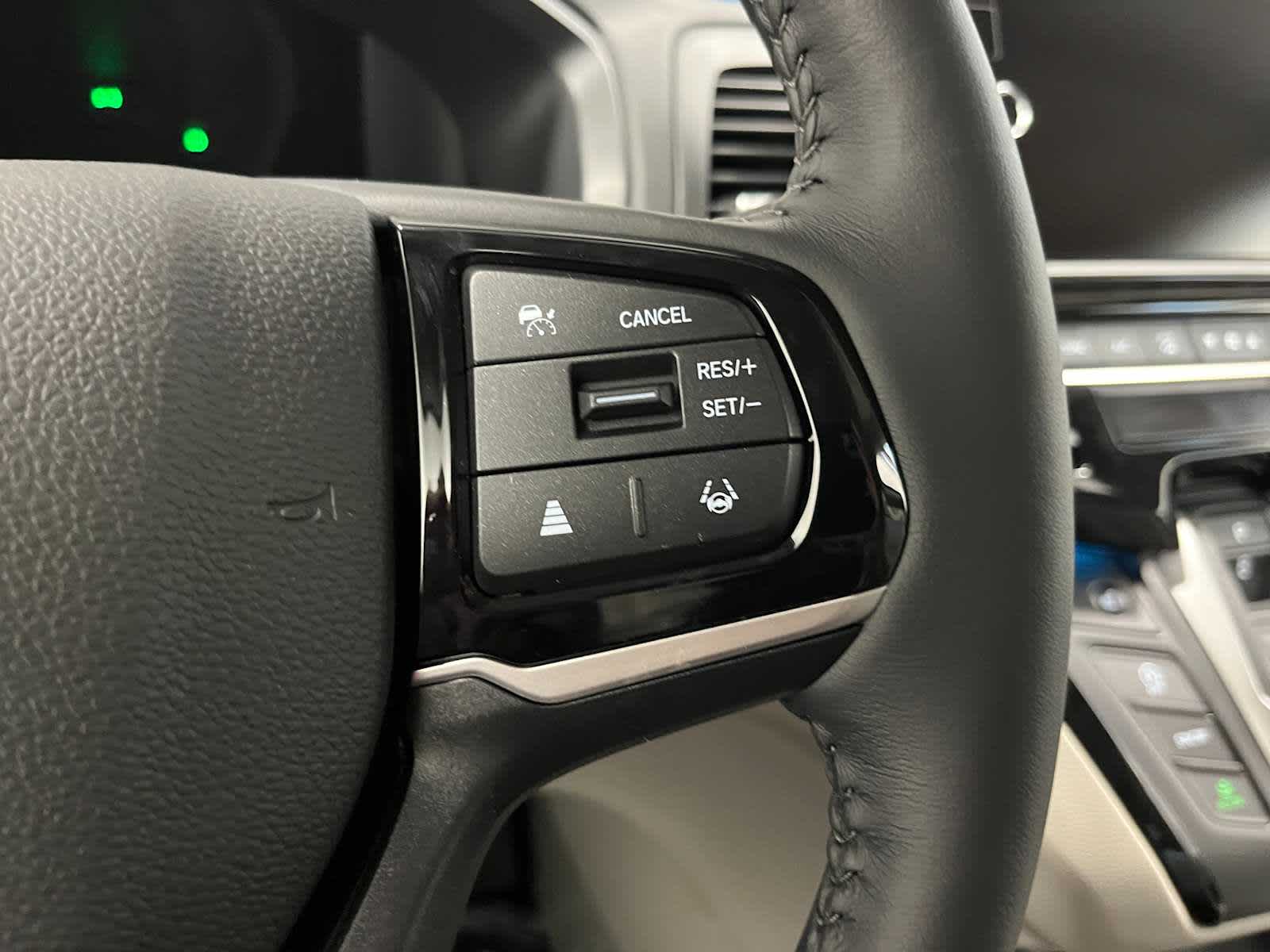 Thumbnail: 2026 Honda Odyssey - 19