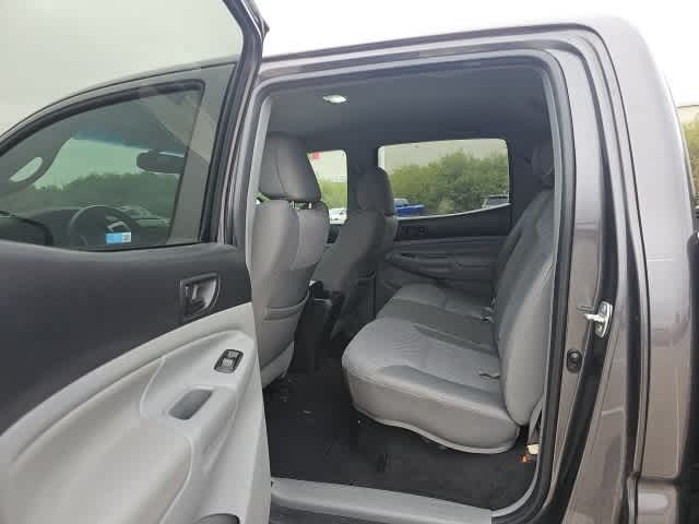 Thumbnail: 2012 Toyota Tacoma - 17