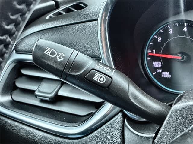 Thumbnail: 2021 Chevrolet Equinox - 27