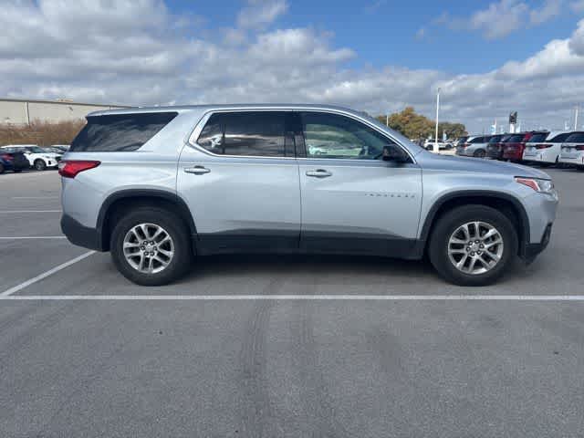 Thumbnail: 2018 Chevrolet Traverse - 6