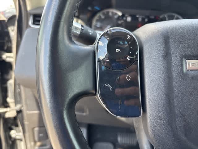 Thumbnail: 2020 Land Rover Range Rover Evoque - 11