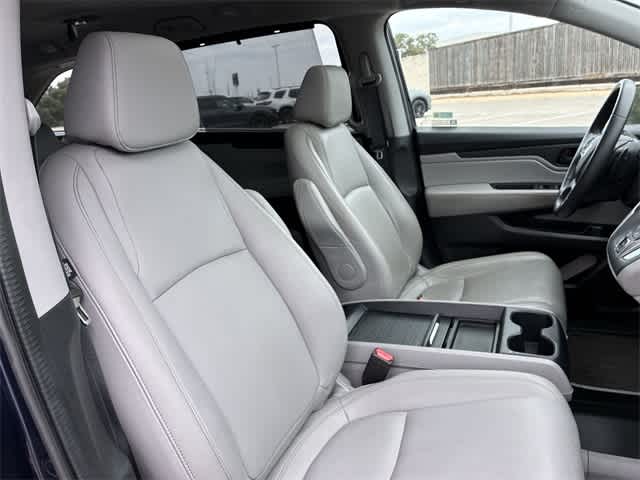 Thumbnail: 2023 Honda Odyssey - 24