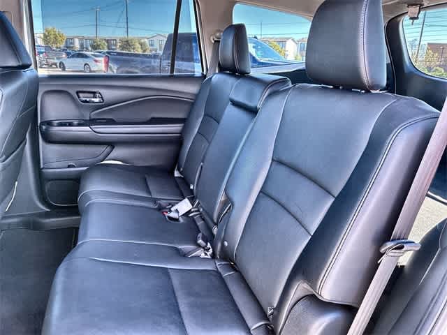 Thumbnail: 2022 Honda Pilot - 21