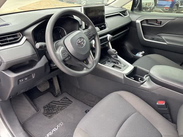 Thumbnail: 2024 Toyota RAV4 - 9