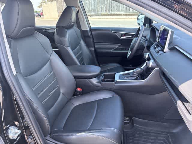 Thumbnail: 2024 Toyota RAV4 - 24