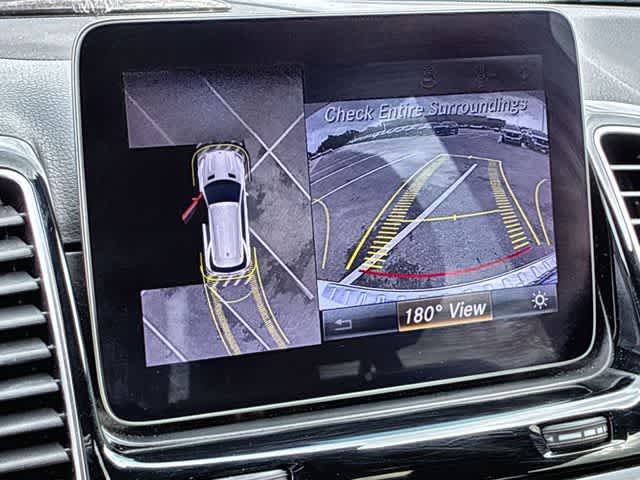 Thumbnail: 2019 Mercedes-Benz GLE - 32