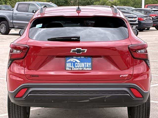 Thumbnail: 2026 Chevrolet Trax - 5