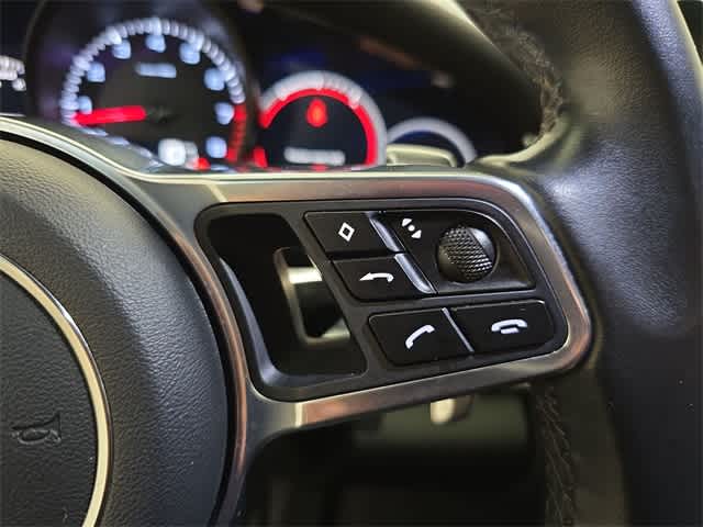 Thumbnail: 2019 Porsche Panamera - 27