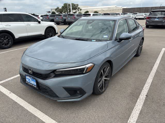 2022 Honda Civic Touring CVT's photo