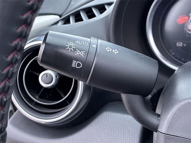 Thumbnail: 2018 Mazda MX-5 Miata - 26