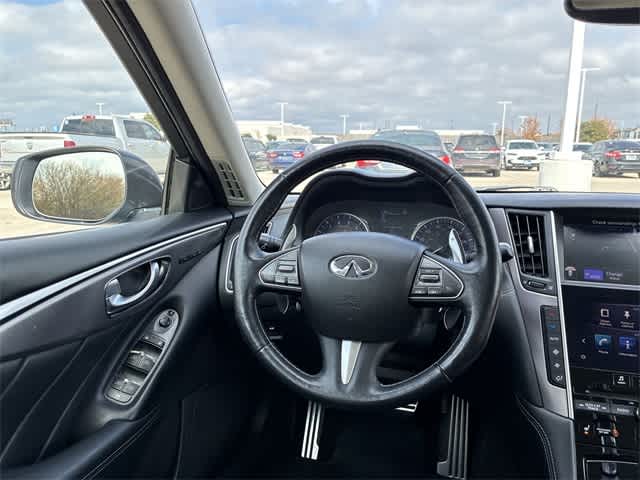 Thumbnail: 2016 INFINITI  - 25