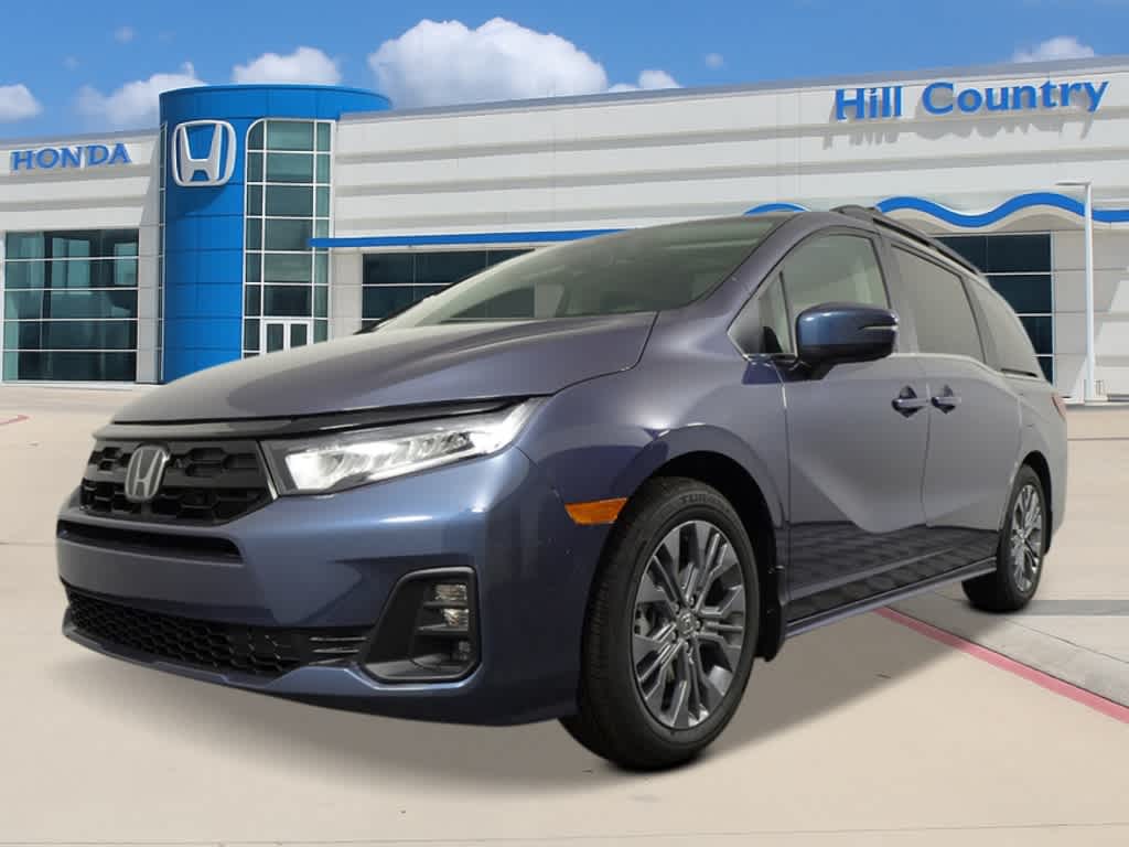 2026 Honda Odyssey Touring's photo
