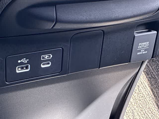 Thumbnail: 2026 Honda Odyssey - 34