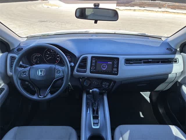 Thumbnail: 2017 Honda HR-V - 16