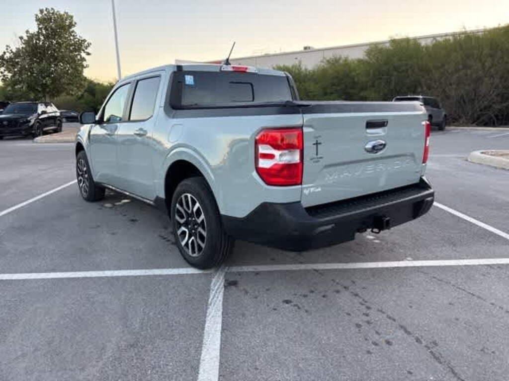 Used 2024 Ford Maverick Lariat Truck SuperCrew
