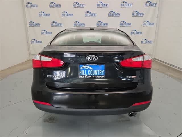 Thumbnail: 2015 Kia Forte - 5