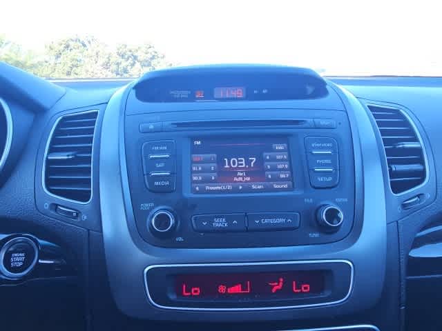 Thumbnail: 2015 Kia Sorento - 17