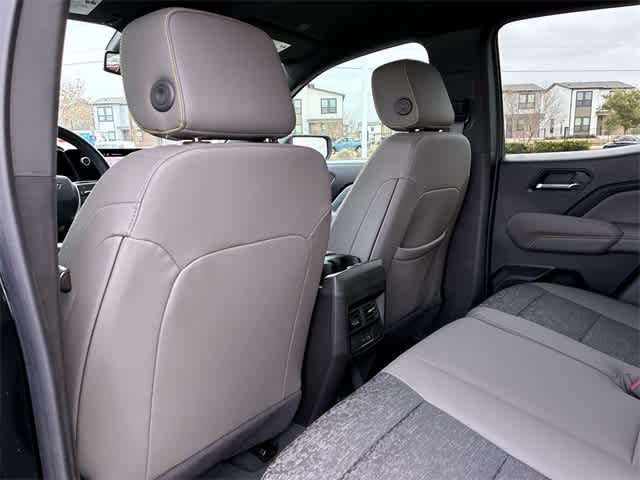 Thumbnail: 2024 Chevrolet Colorado - 19