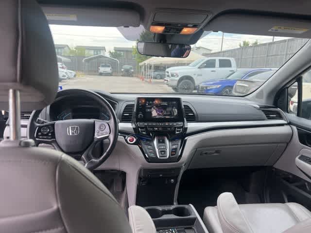 Thumbnail: 2018 Honda Odyssey - 17