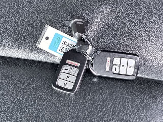 Thumbnail: 2016 Honda Pilot - 38