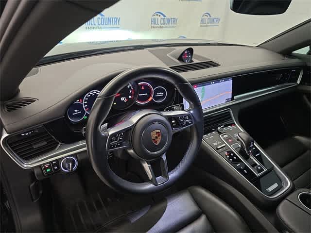 Thumbnail: 2019 Porsche Panamera - 2