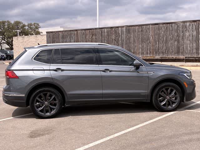 Thumbnail: 2023 Volkswagen Tiguan - 7