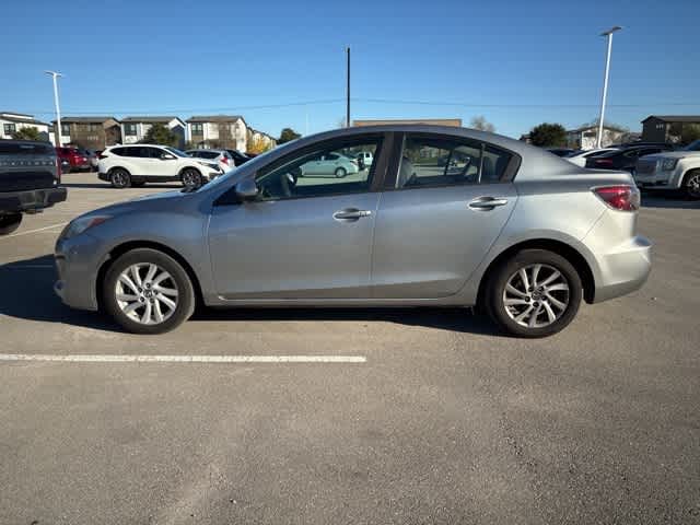 2013 Mazda Mazda3 Touring photo 2