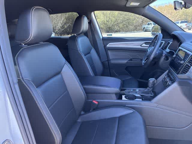 Thumbnail: 2023 Volkswagen Atlas - 22