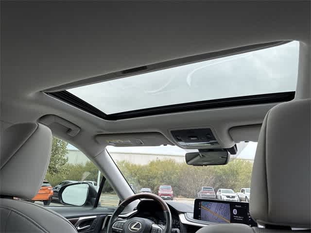 Thumbnail: 2020 Lexus RX - 23