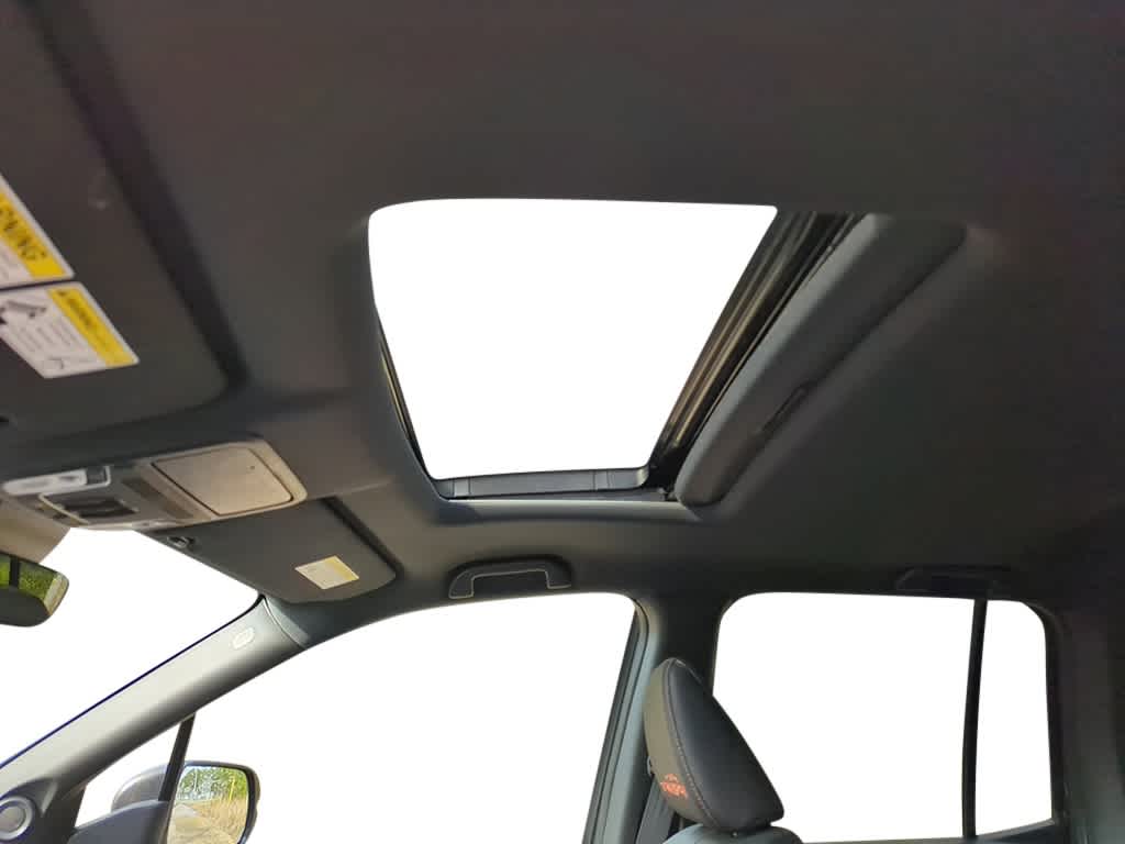 Thumbnail: 2025 Honda Ridgeline - 21