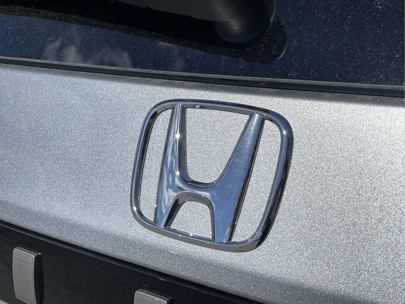 Thumbnail: 2026 Honda Pilot - 10