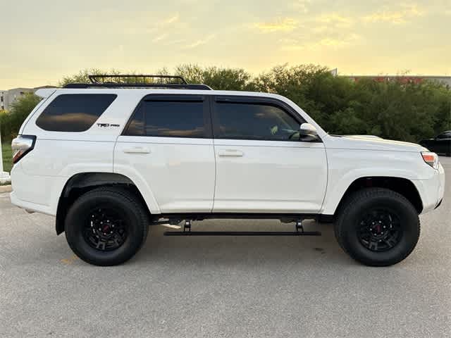 Thumbnail: 2019 Toyota 4Runner - 6