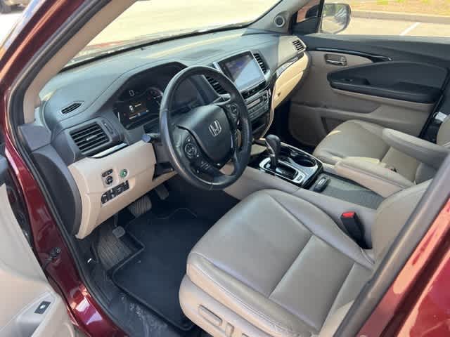 Thumbnail: 2019 Honda Ridgeline - 9