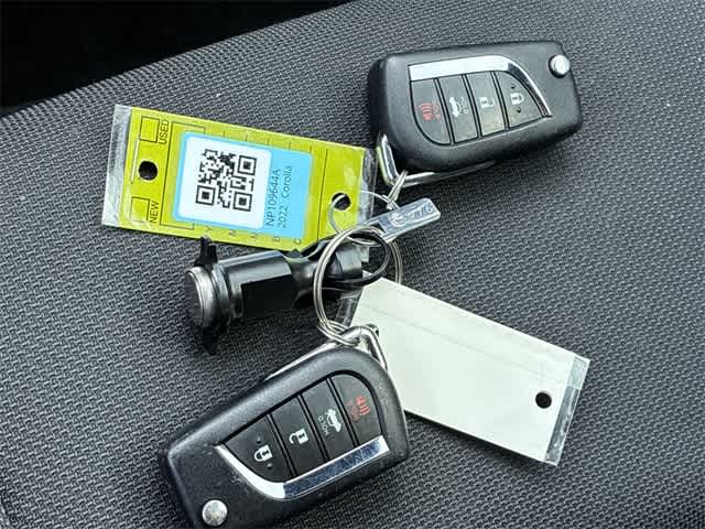 Thumbnail: 2022 Toyota Corolla - 35