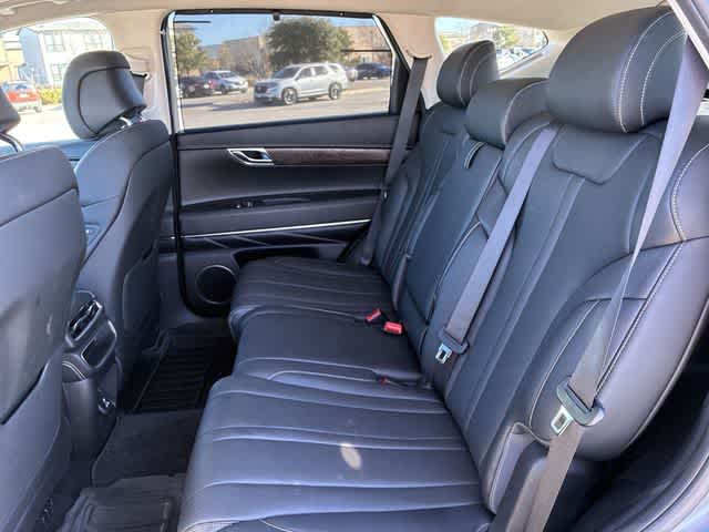 Thumbnail: 2021 Genesis GV80 - 20