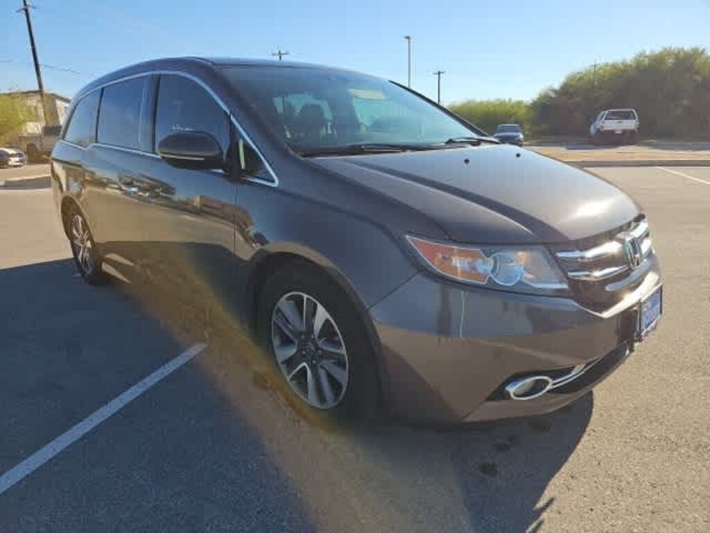 Used 2016 Honda Odyssey Touring Van Passenger Van