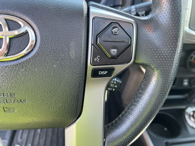Thumbnail: 2014 Toyota 4Runner - 12