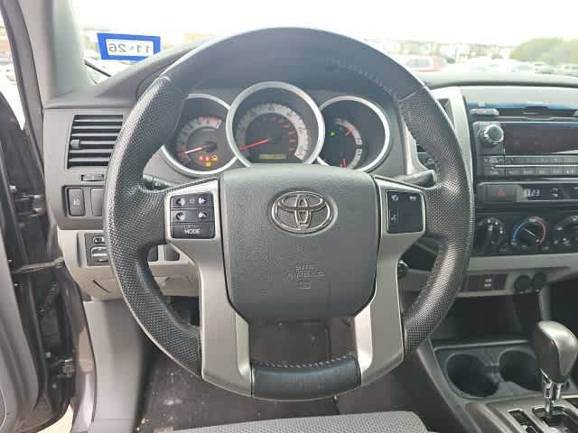 Thumbnail: 2012 Toyota Tacoma - 11