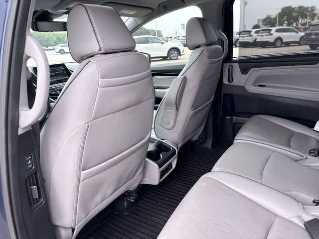 Thumbnail: 2021 Honda Odyssey - 19
