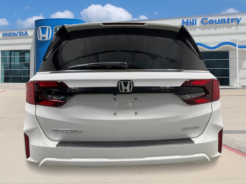 2026 Honda Odyssey photo 4