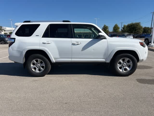 Thumbnail: 2022 Toyota 4Runner - 6