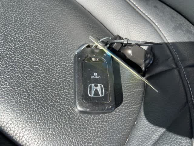 Thumbnail: 2023 Honda Odyssey - 24