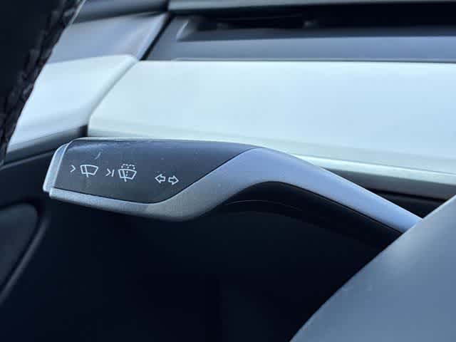 Thumbnail: 2023 Tesla Model Y - 28