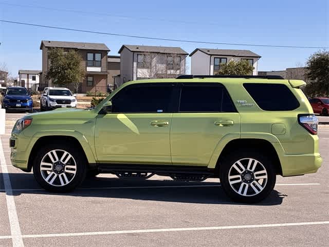 Thumbnail: 2023 Toyota 4Runner - 3