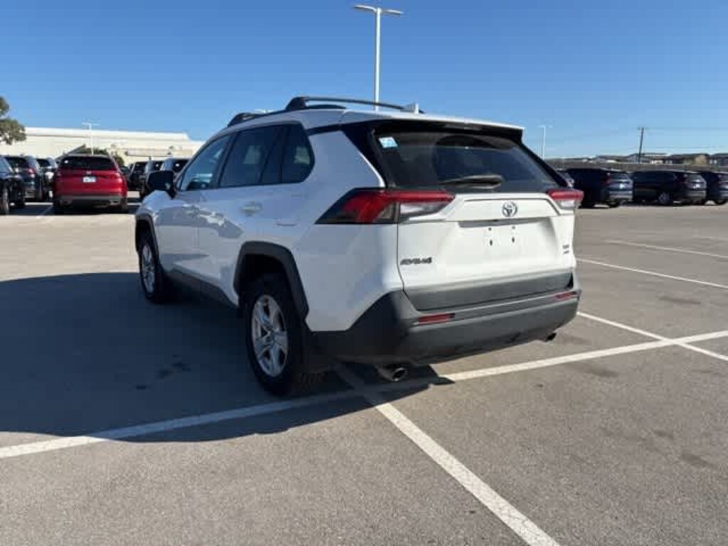 Used 2021 Toyota RAV4 XLE SUV
