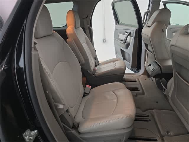 Thumbnail: 2017 GMC Acadia - 21